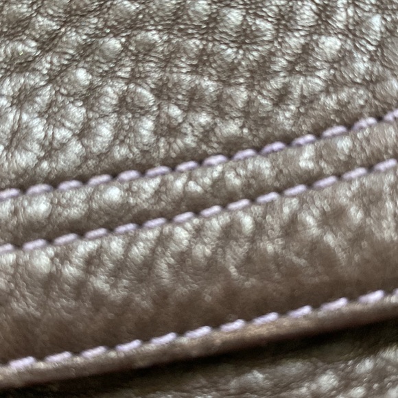 Brown leather Chelsea handbag with light purple stitching and purple interior. - Picture 2 of 6